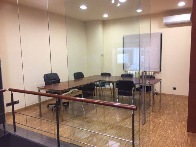 Oficina en Alquiler en Carrer de Joan Vilaregut, 13 en Manlleu