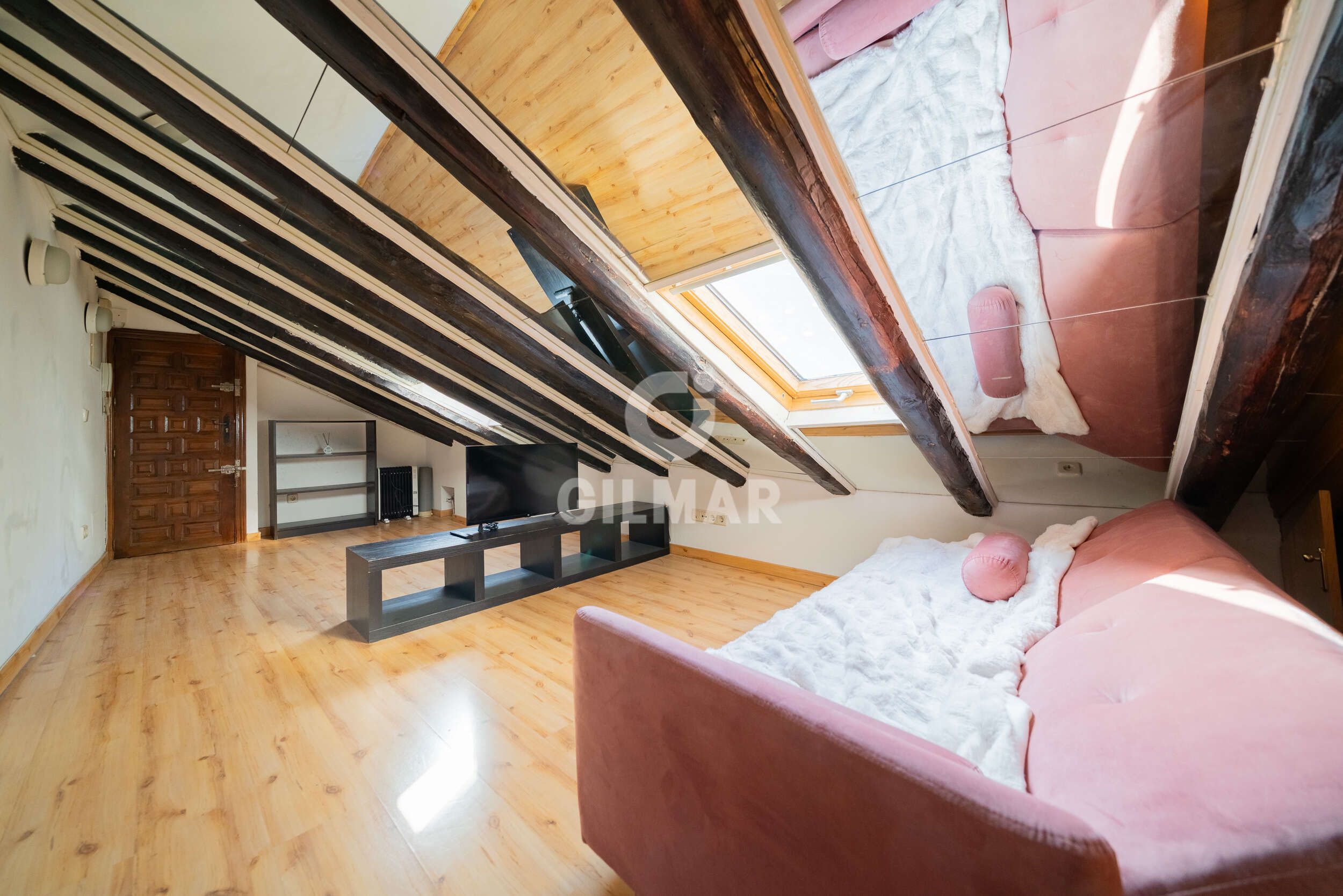 Dormitori de Pis en venda en  Madrid Capital amb Calefacció