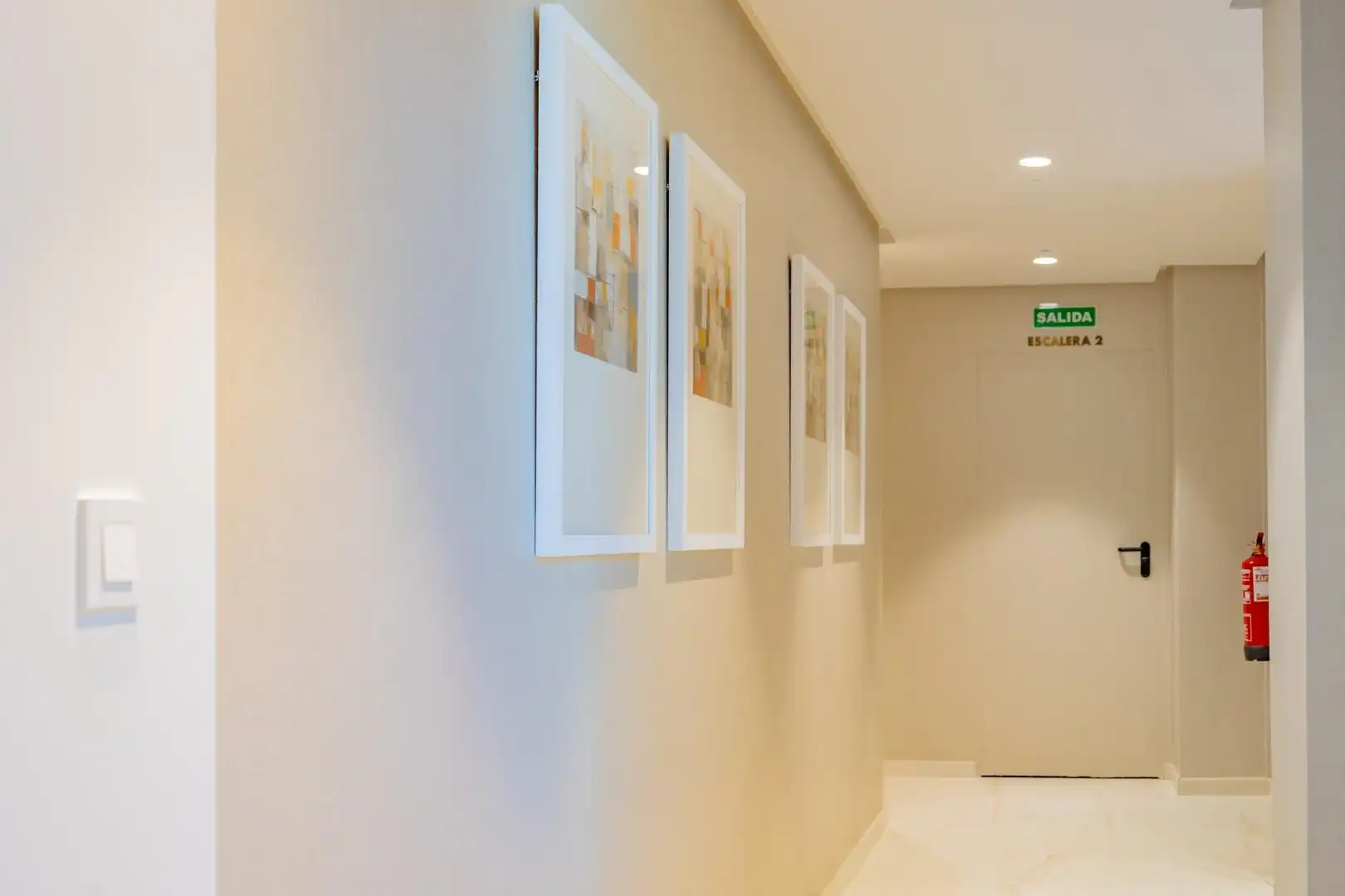 Wohnung zur Miete in Valencia mit Klimaanlage, Heizung und Privatgarten