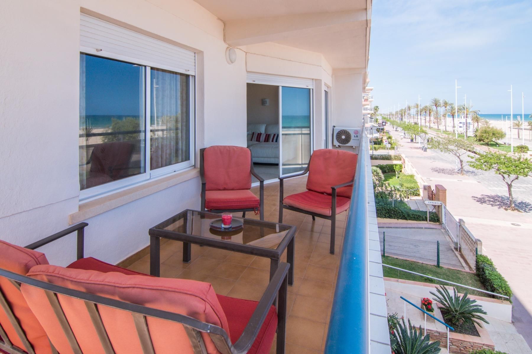 Apartment for sale in Calle PASEO NEPTUN MARITIMO, Playa de Gandia