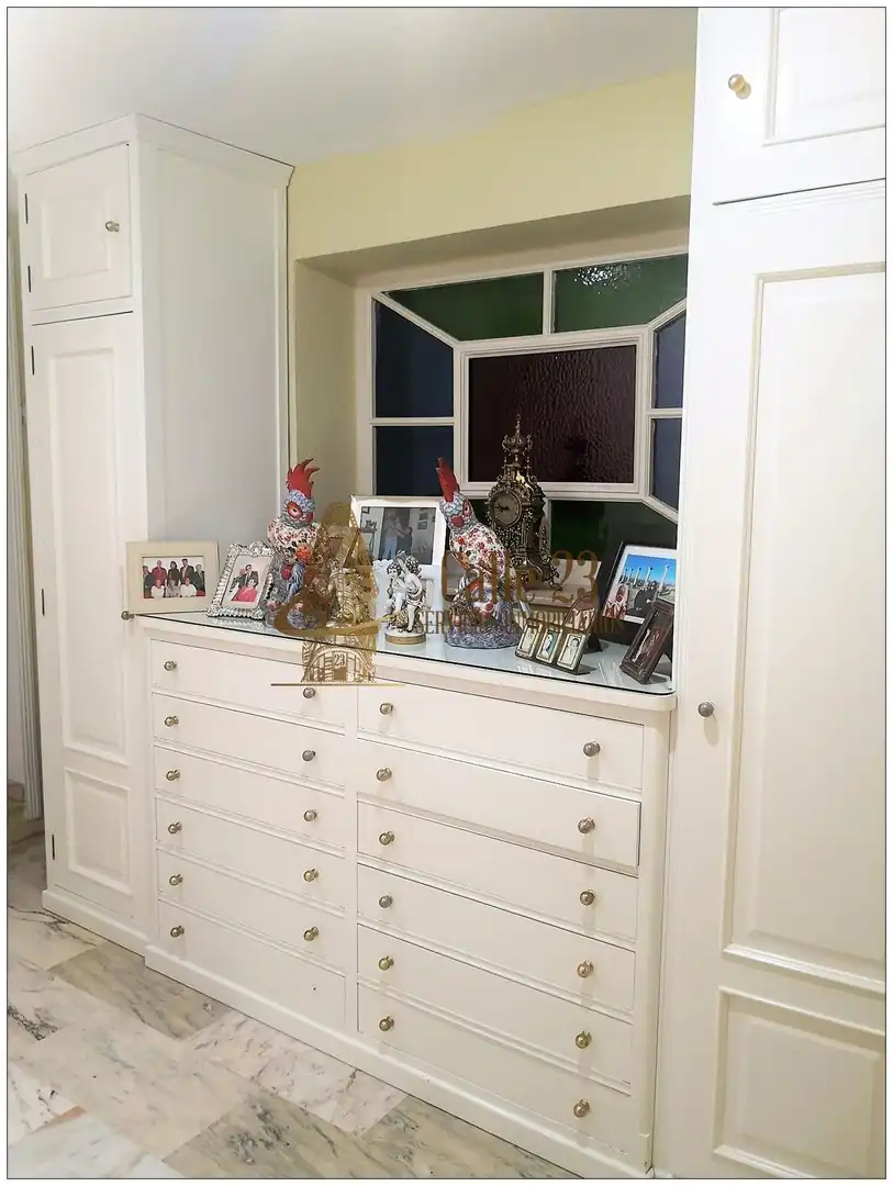 Habitación de Edificio en venta en Huelva