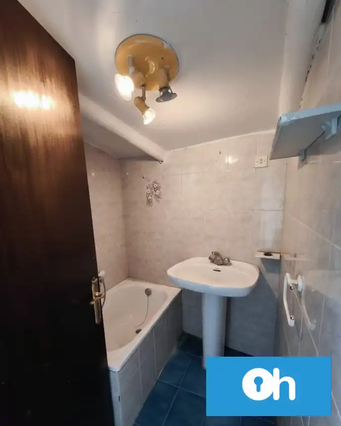 Baño de Finca rústica en venta en Los Molares