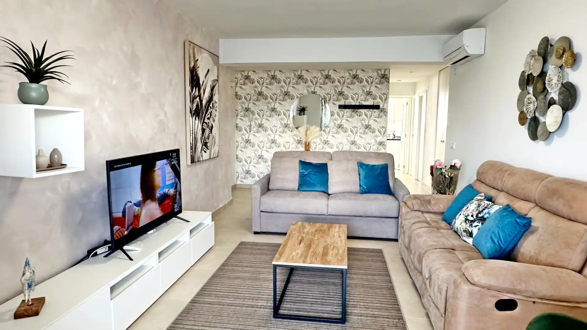 Sala d'estar de Apartament de lloguer en Gandia amb Aire condicionat, Calefacció i Moblat