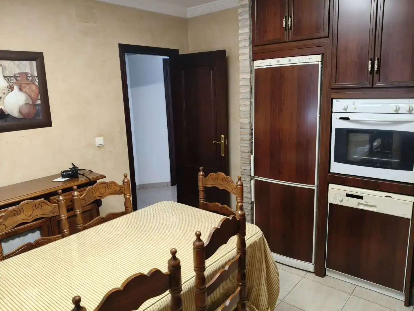 Cuina de Casa adosada en venda en Trebujena amb Aire condicionat i Balcó