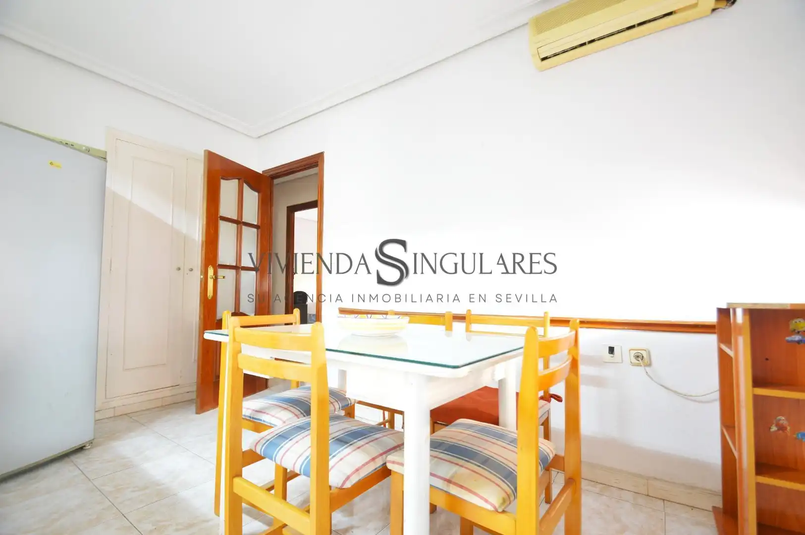 Comedor de Piso en venta en Sevilla con Aire acondicionado, Parquet y Terraza