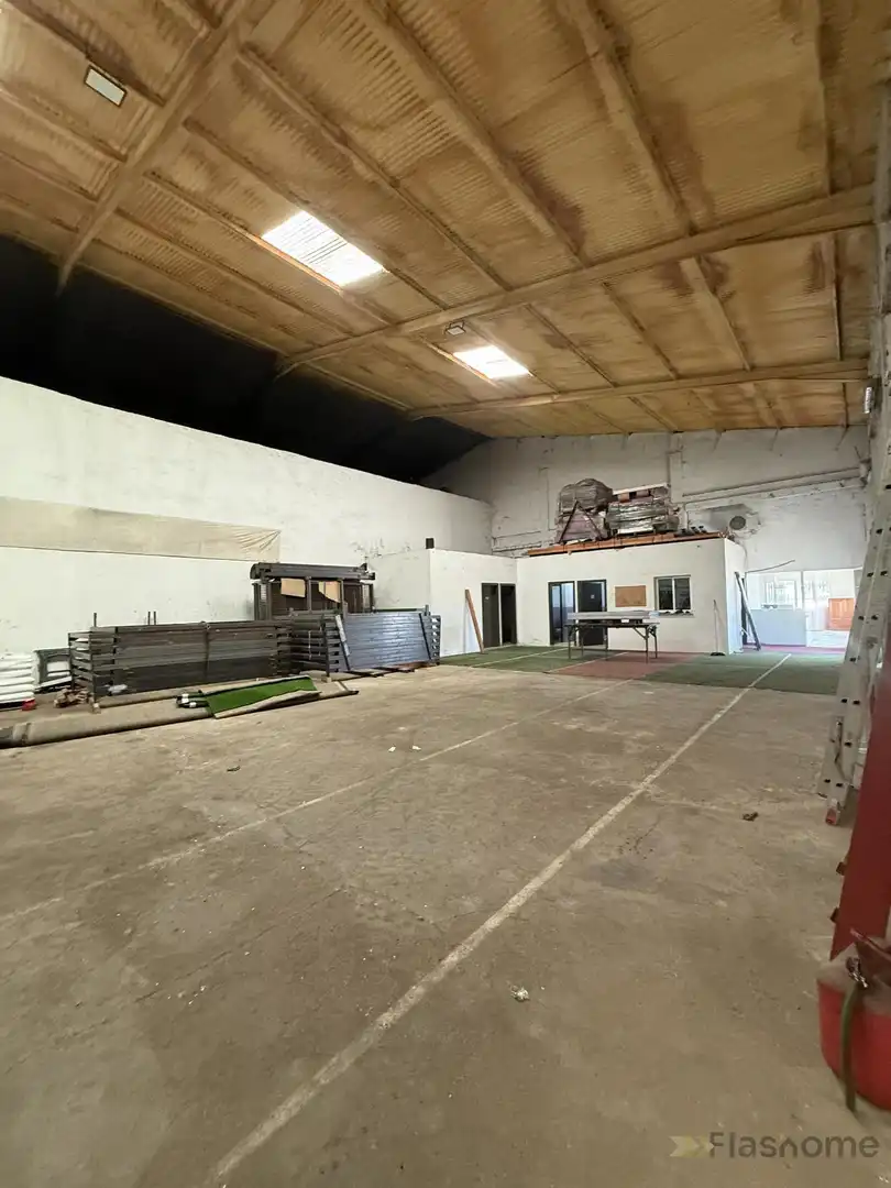 Nave industrial de alquiler en Medellín
