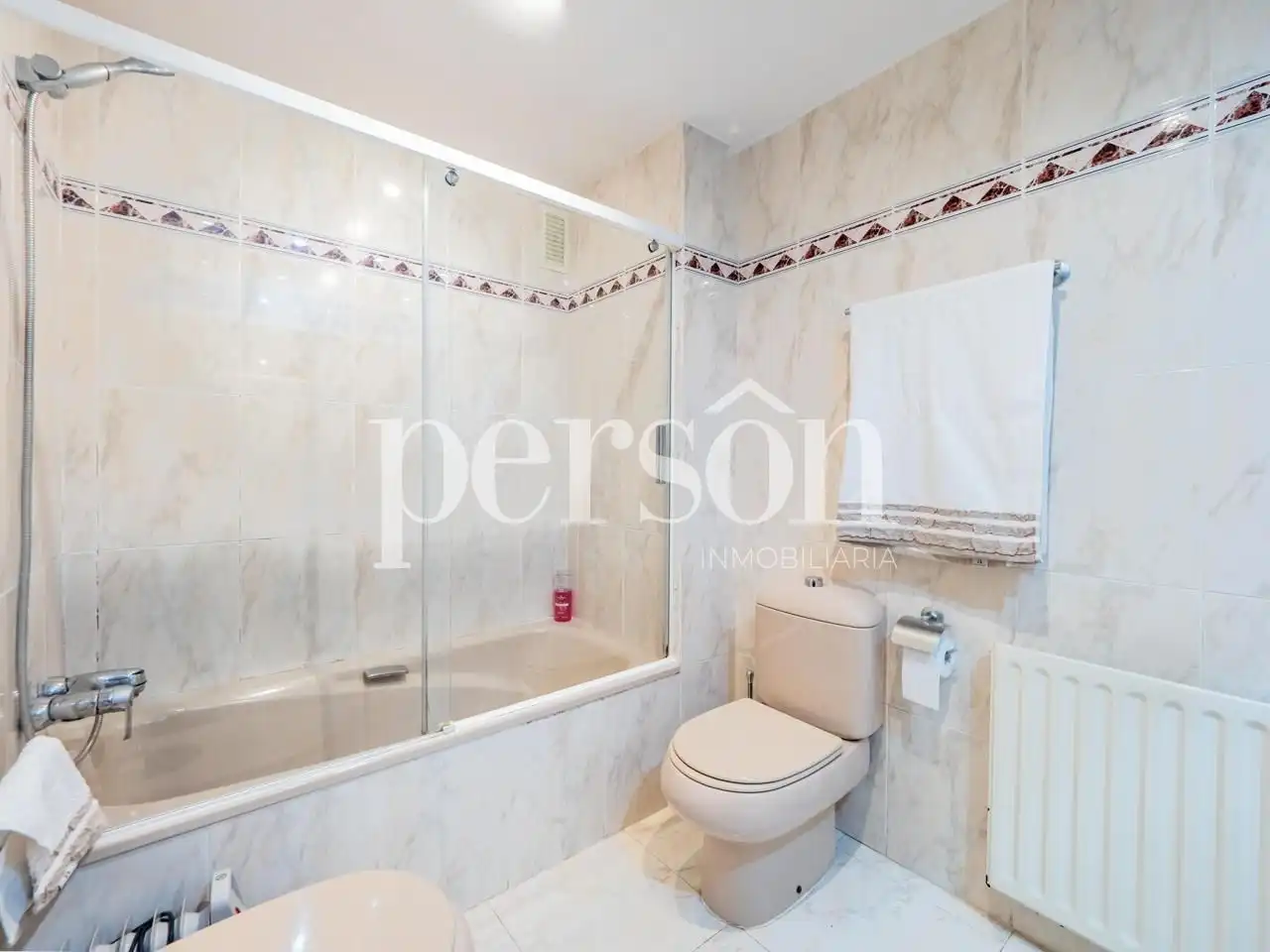 Baño de Piso en venta en Valencia con Aire acondicionado, Calefacción y Parquet