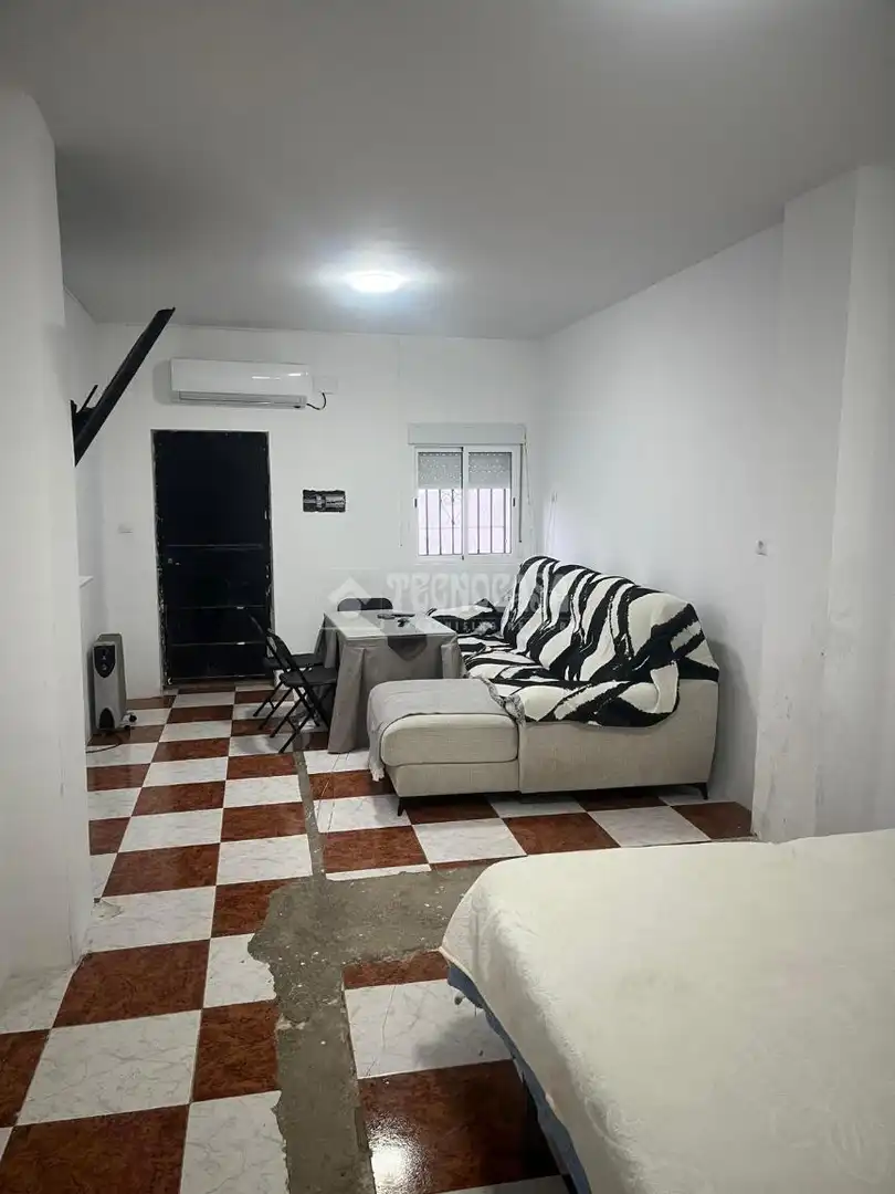 Wohnzimmer von Einfamilien-Reihenhaus zum Verkauf in Pinos Puente mit Terrasse