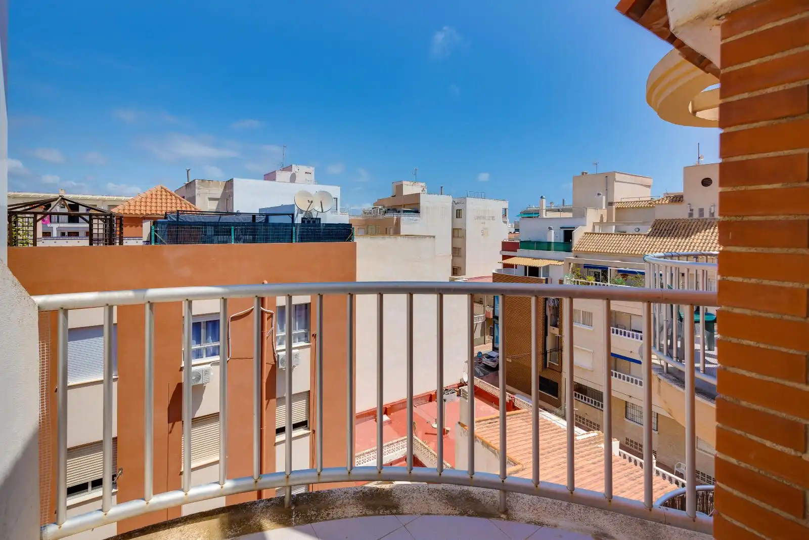 Terrasse von Dachboden zum Verkauf in Torrevieja