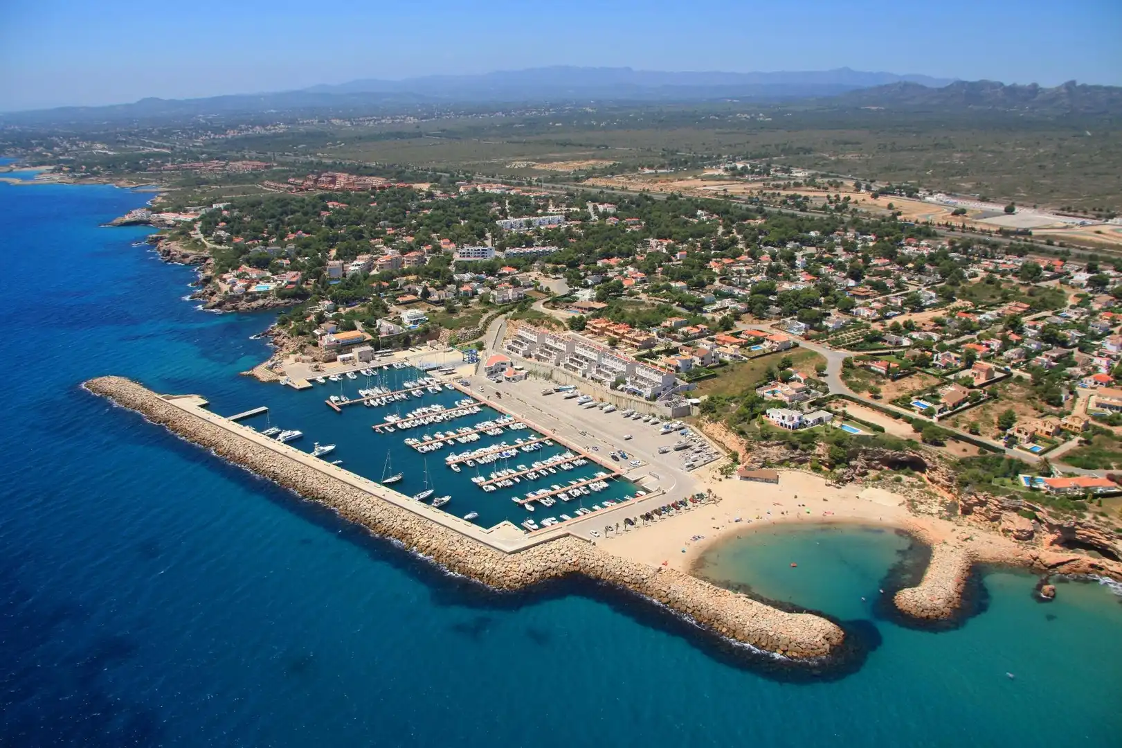 Außenansicht von Wohnung zum Verkauf in L'Ametlla de Mar  mit Klimaanlage, Terrasse und Waschmaschine