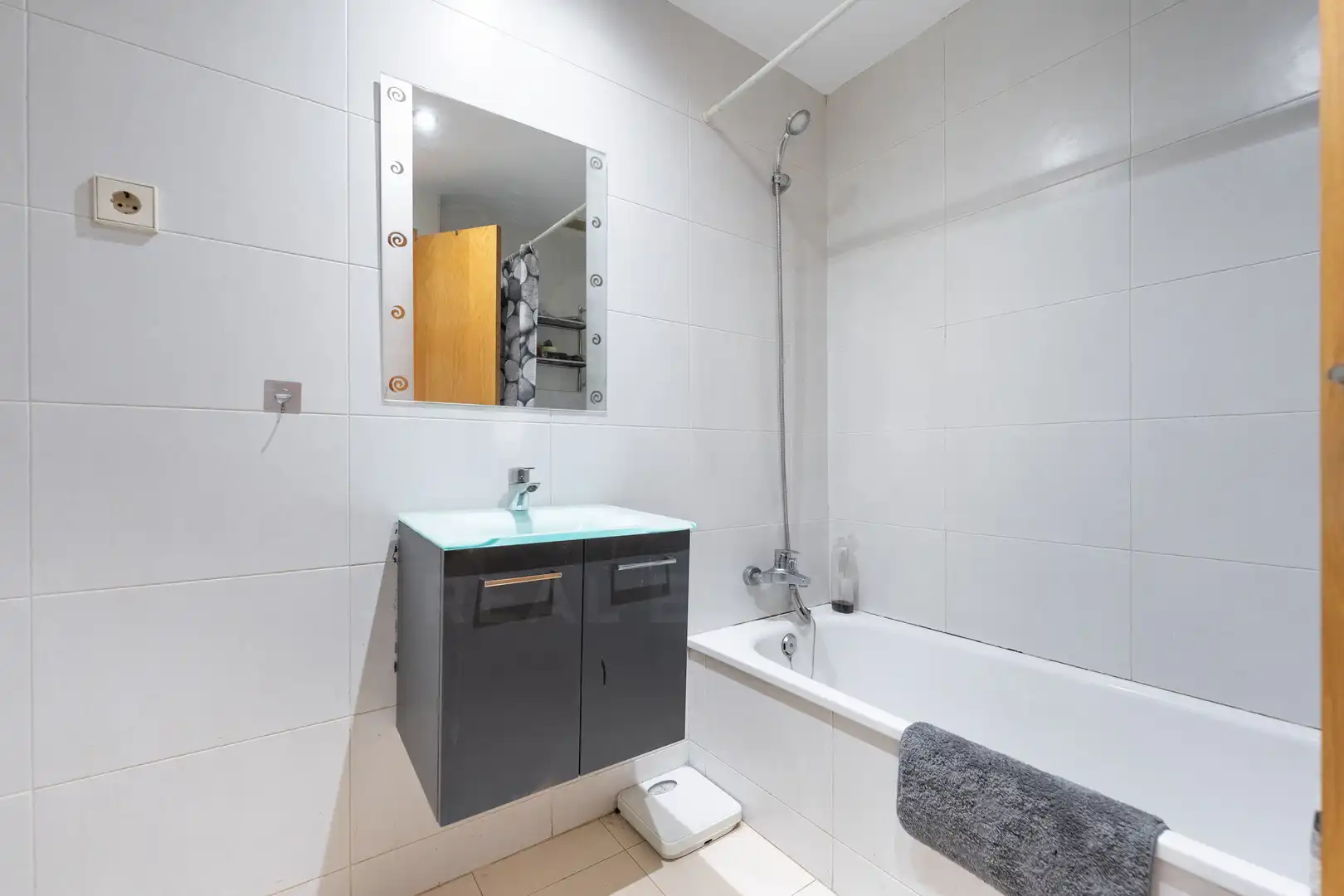 Baño de Dúplex en venta en Torrejón de Ardoz con Calefacción, Terraza y Piscina