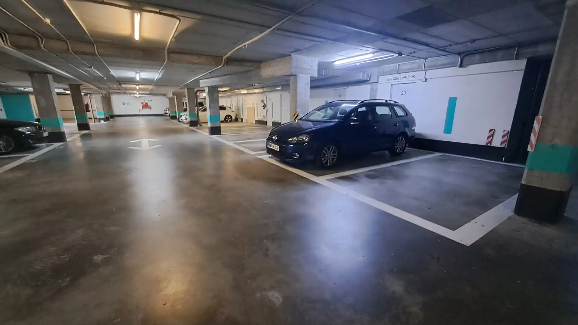 Parking de Piso en venta en Bilbao  con Calefacción, Trastero y Horno
