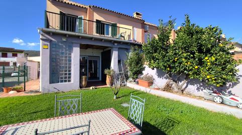Foto 2 de Casa adosada en venda a San José - San Bernardo, La Línea de la Concepción