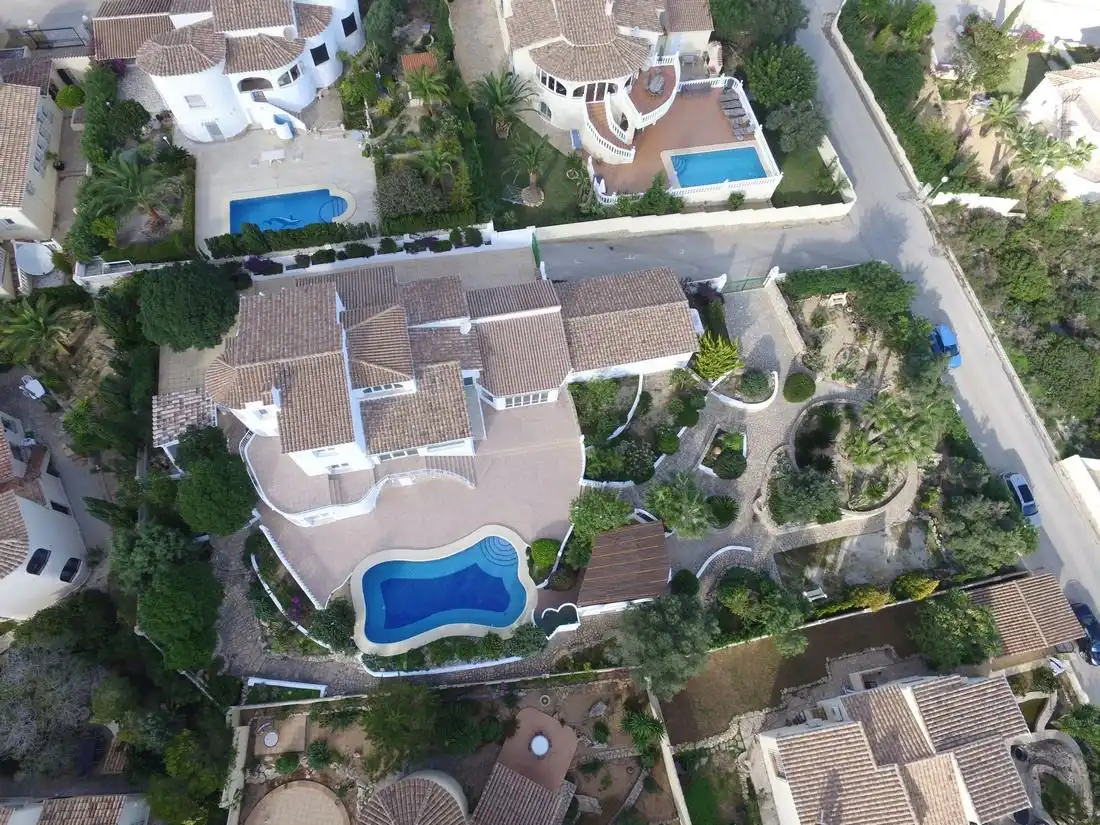 Chalet con piscina en venta en Cumbre del Sol, imagen 16