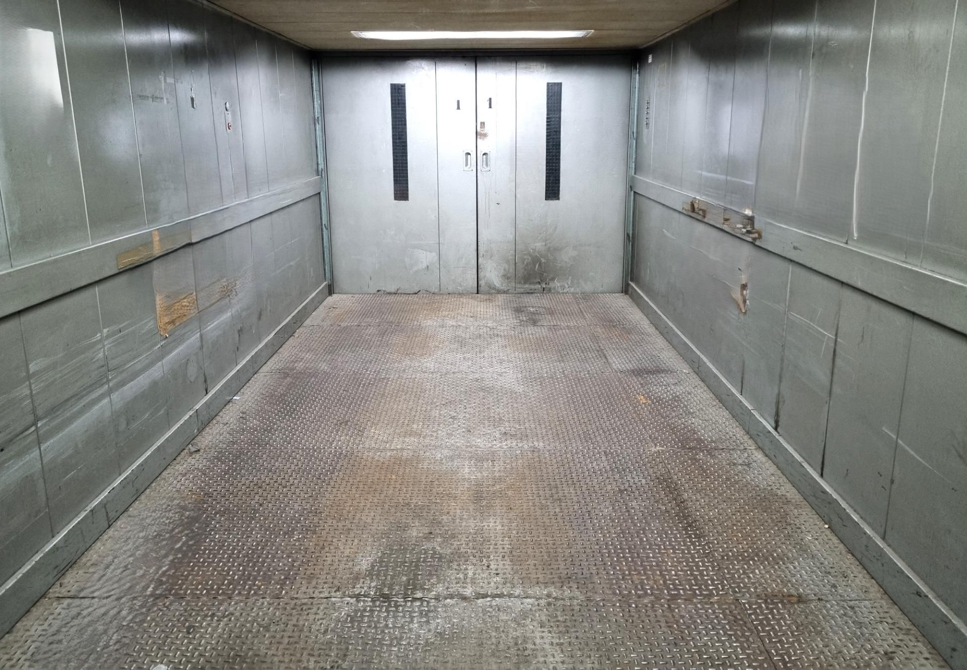 Garaje en venta en  Madrid Capital