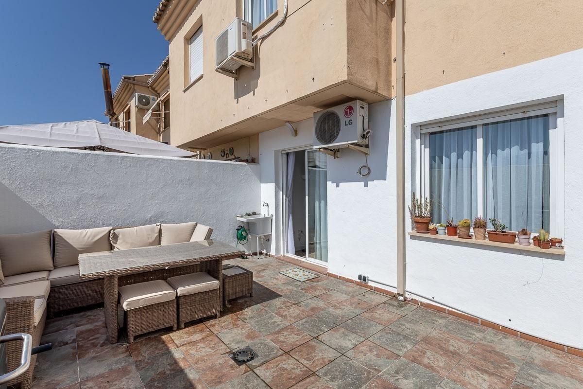 Einfamilien-Reihenhaus zum verkauf in Calle de Manuel de Falla