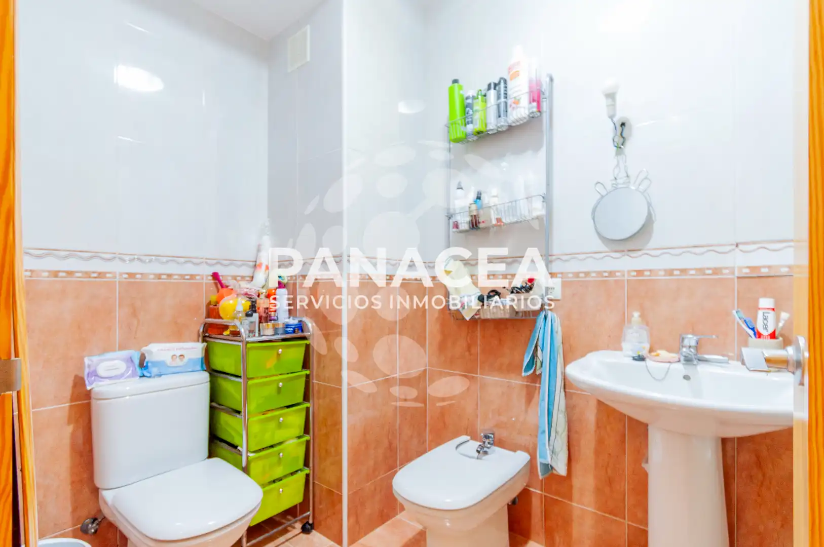 Bathroom of Flat for sale in Roquetas de Mar  with Furnished, Oven and Washing machine