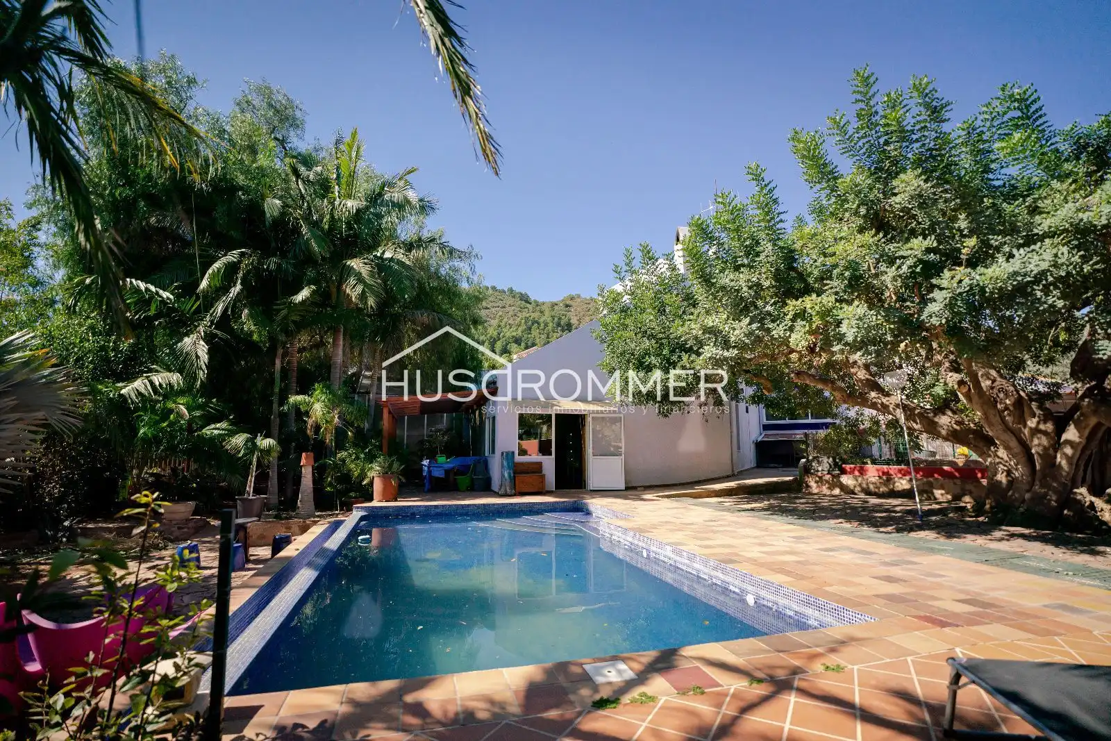 Villa avec piscine à vendre à Carles Salvador