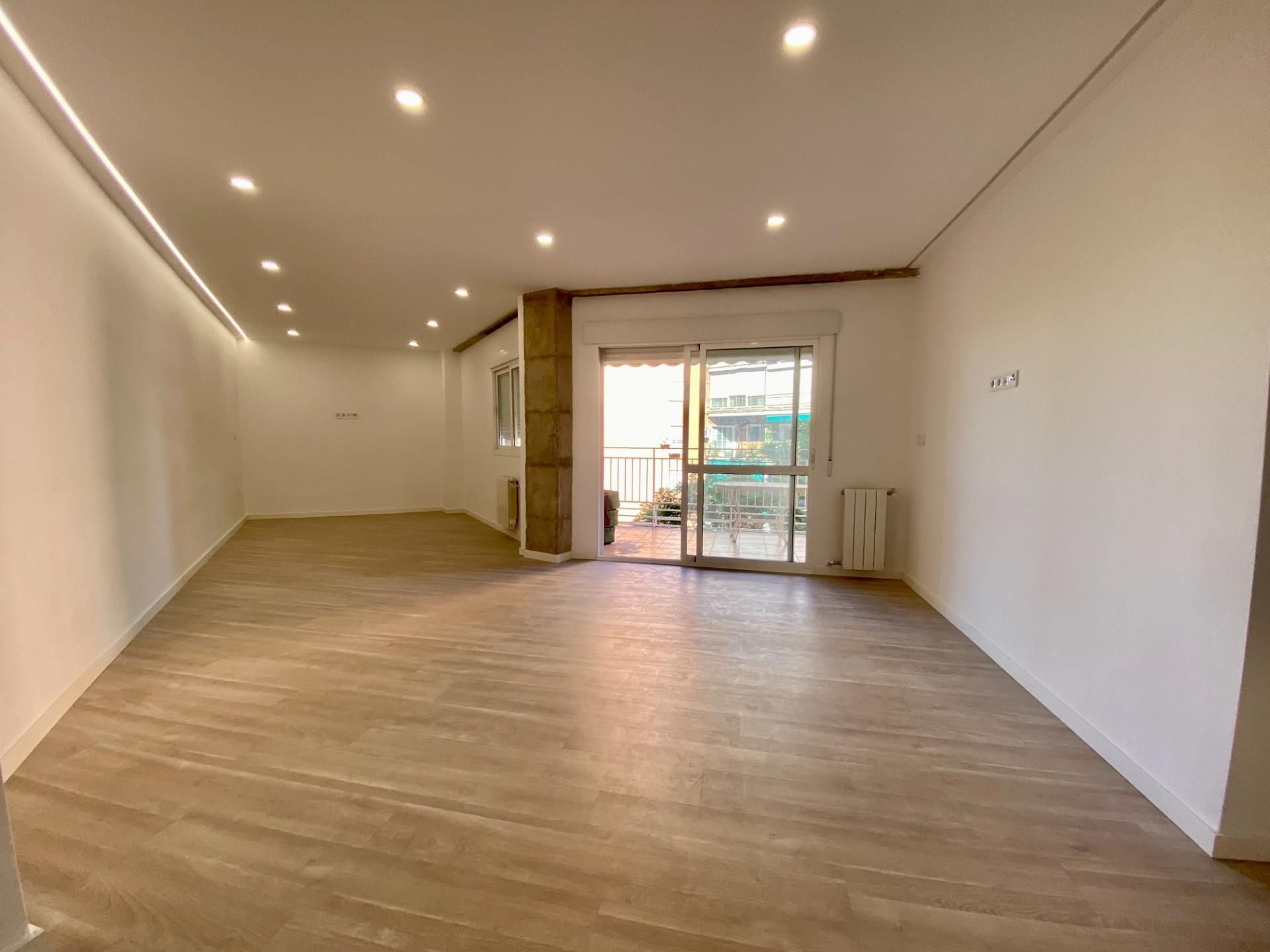 Flat for sale in Bami - La Estrella , Sur