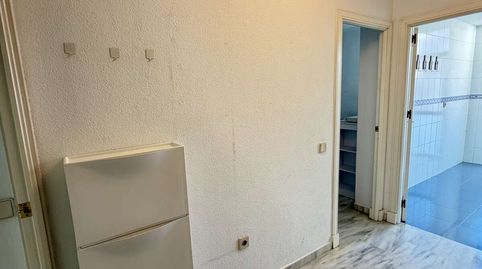 Foto 5 de Piso de alquiler en La Calzada - La Florida, Sevilla Capital