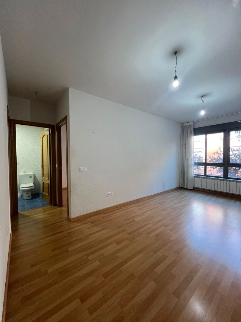 Bedroom of Apartment for sale in Ciudad Real Capital  with Heating