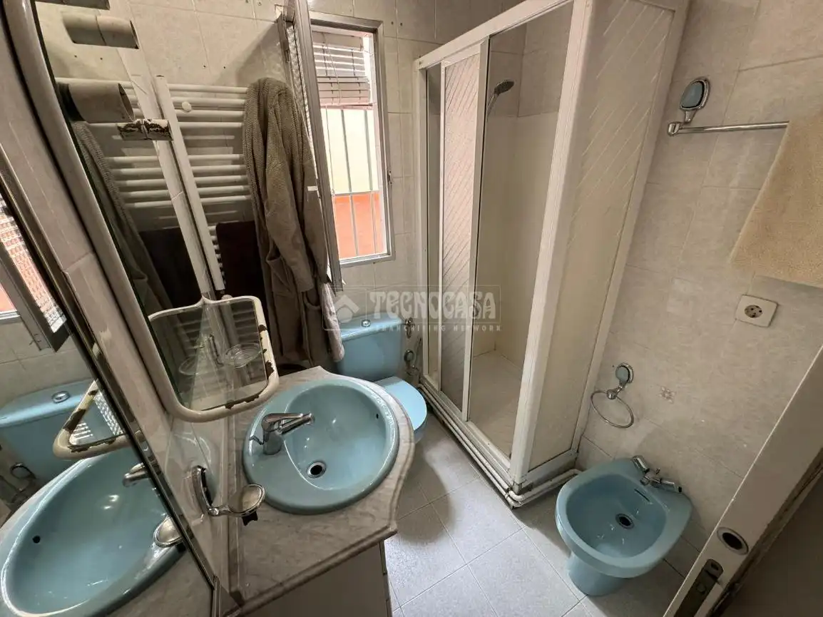 Baño de Piso en venta en Madrid con Aire acondicionado, Calefacción y Parquet