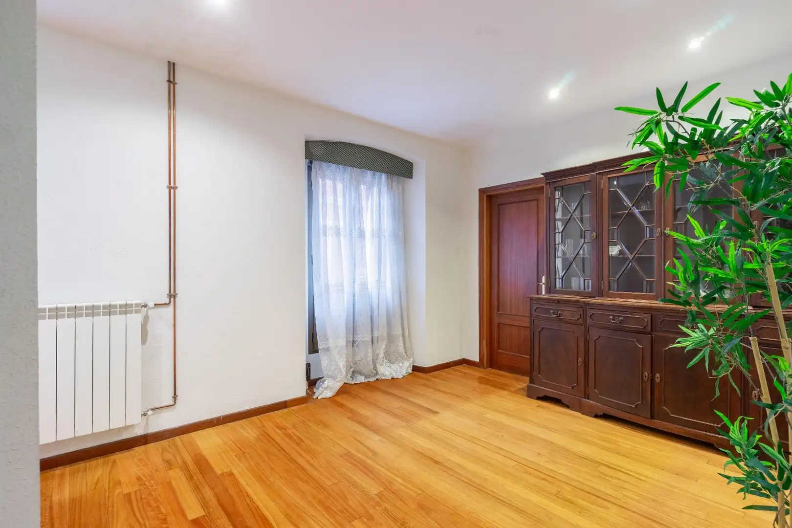 Wohnzimmer von Dachboden zum Verkauf in Oviedo  mit Heizung und Möbliert