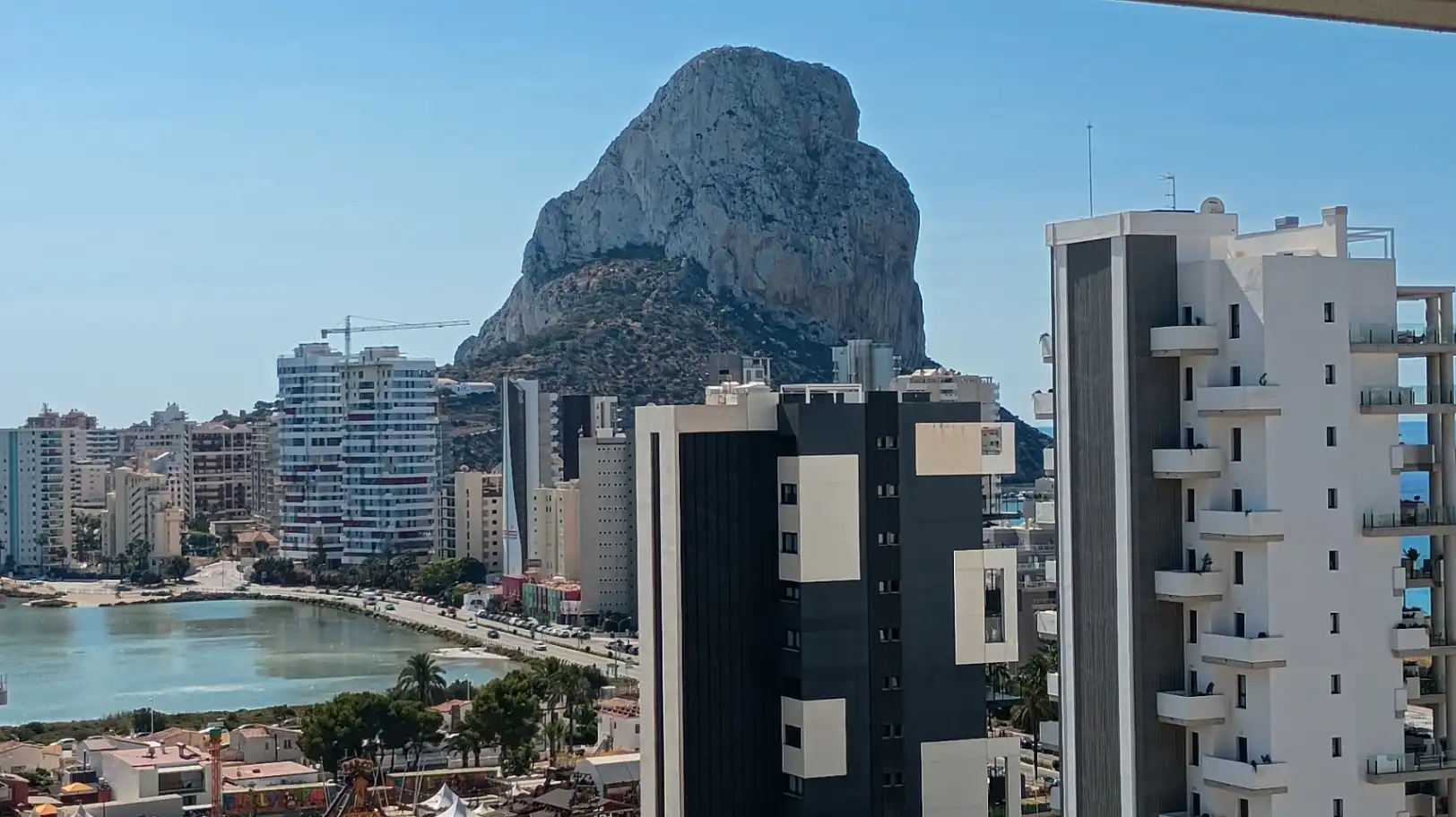 Apartamento con terraza en venta en Marisol Park - Ortembach - Los Almendros, imagen 3