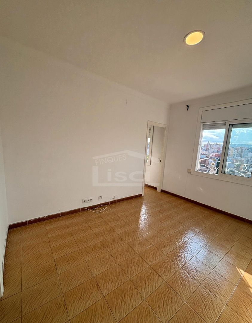 Flat for sale in Carrer d'Antoni de Capmany, Sants , Sants - Montjuïc
