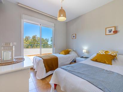 Bedroom of Attic for sale in Mijas  with Air Conditioner, Private garden and Terrace