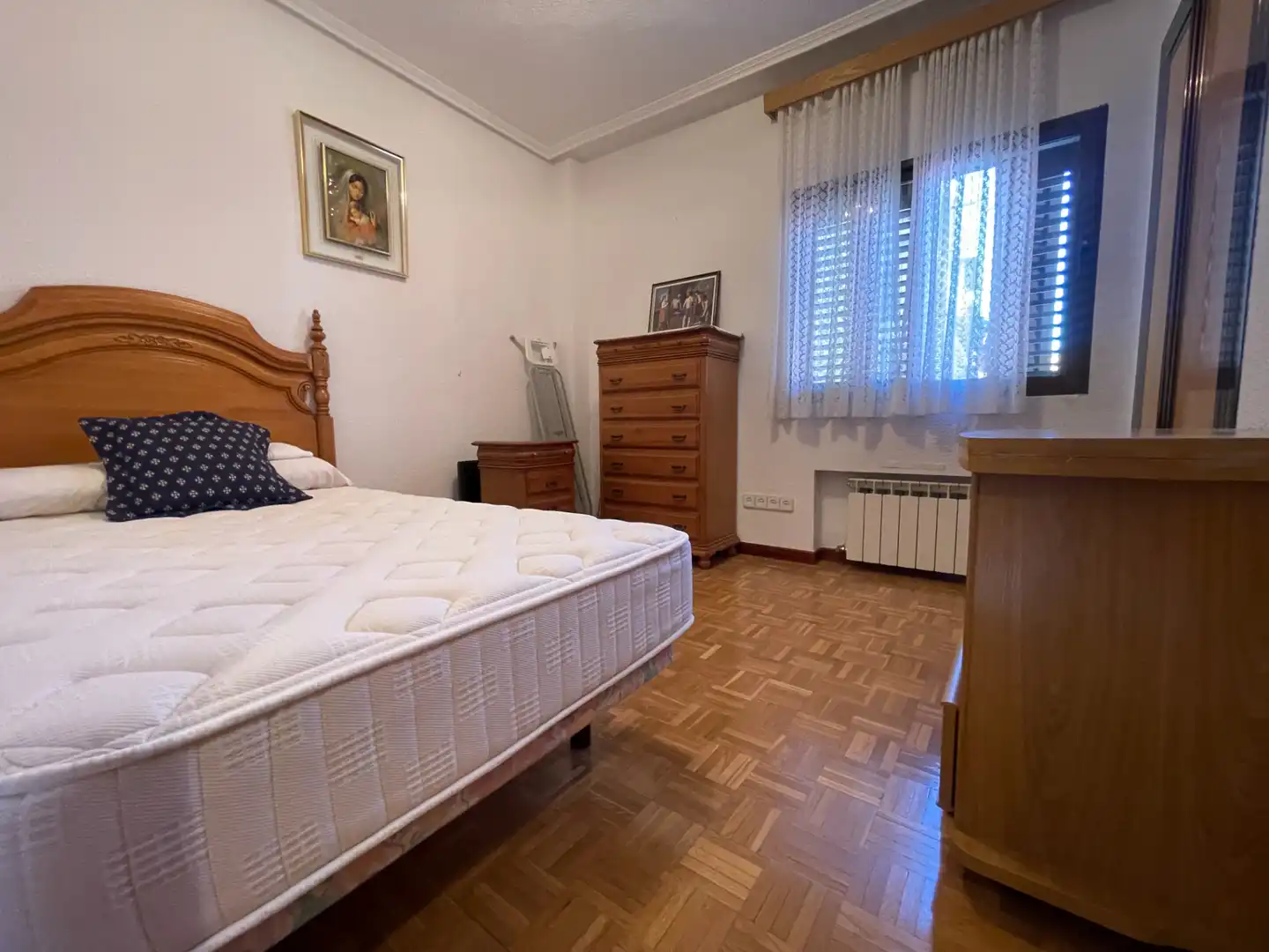 Dormitori de Pis en venda en Madrid amb Calefacció, Terrassa i Traster
