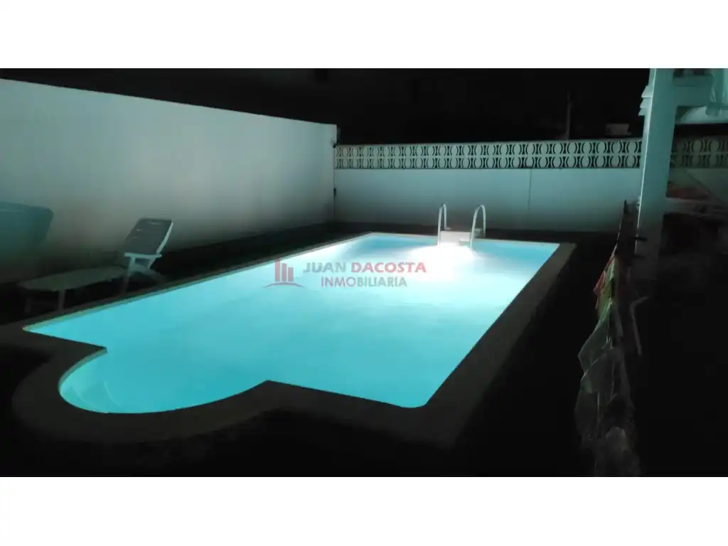 Piscina de Casa o xalet en venda en La Antilla amb Moblat