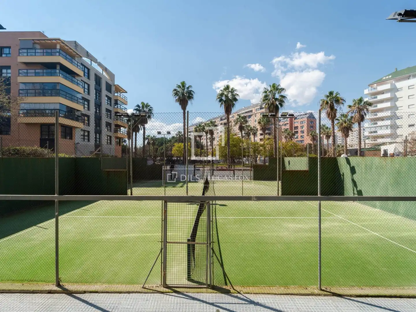 Vista exterior de Piso en venta en Valencia con Aire acondicionado, Calefacción y Terraza