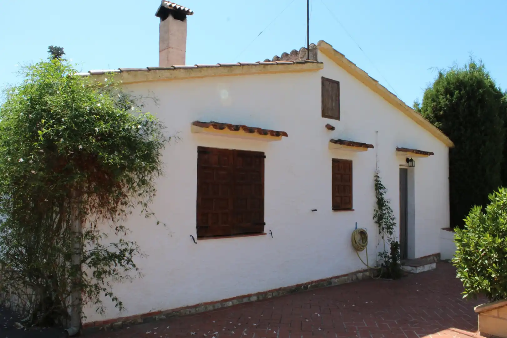 Vista exterior de Casa o chalet en venta en Vespella de Gaià con Jardín privado, Piscina y Amueblado