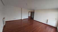 Living room of Flat for sale in Zalla   with Heating, Parquet flooring and Storage room