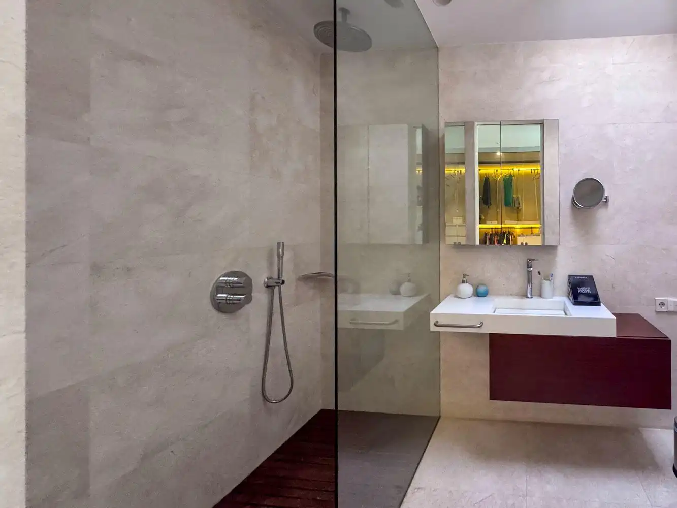 Bathroom of Houses for sale in Madrid  with Air Conditioner, Heating and Private garden