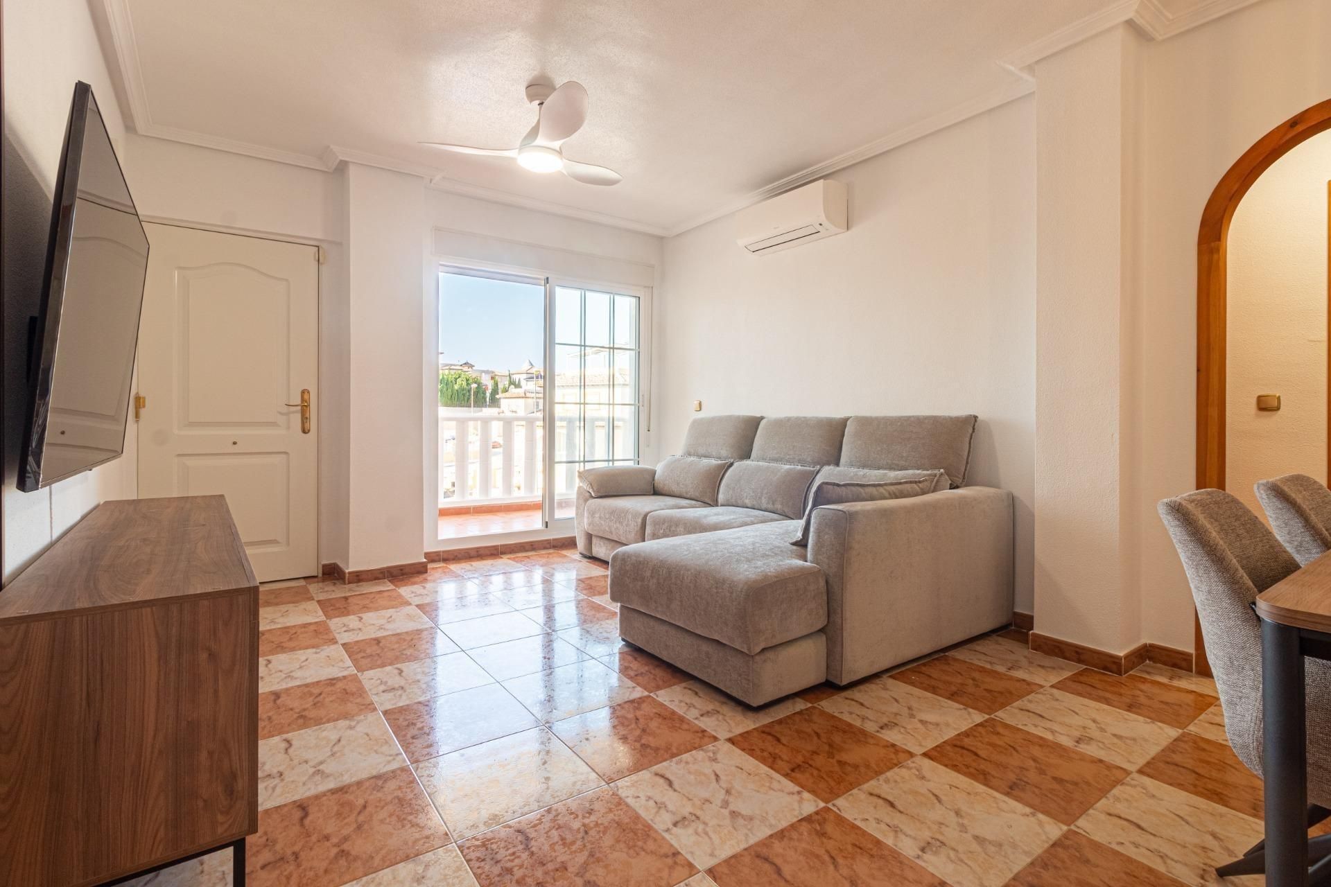 Sala d'estar de Apartament en venda en Orihuela amb Aire condicionat, Calefacció i Terrassa
