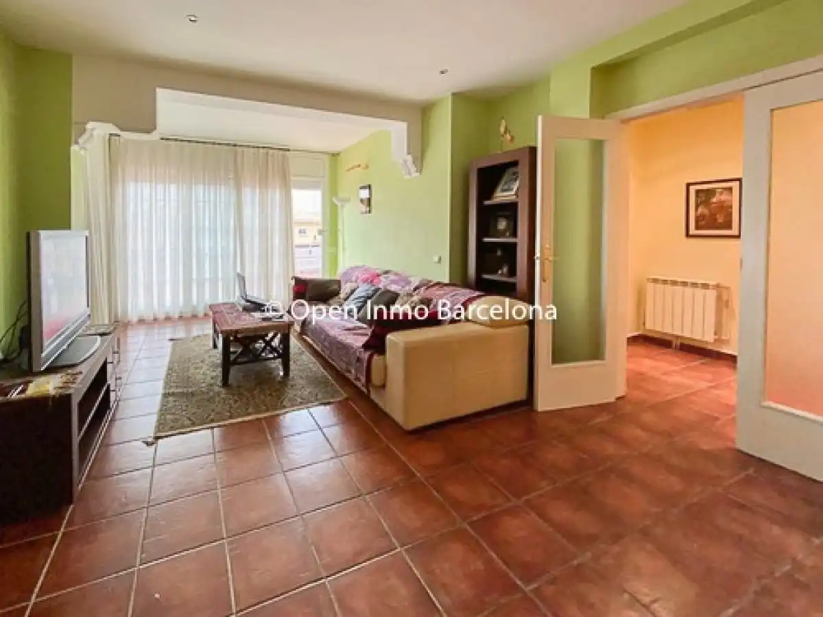 Houses for sale in Avenida MONTSENY, Mas d'En Serra - Els Cards