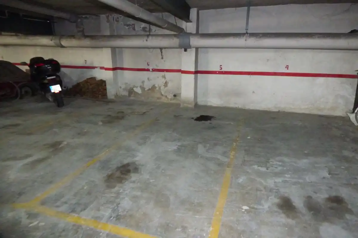 Individual en alquiler en El Poble Sec