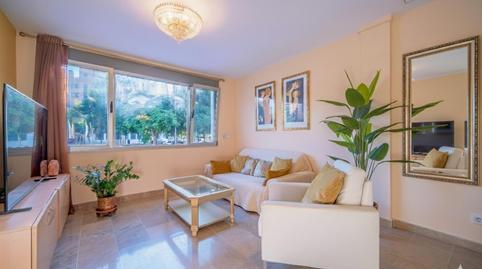 Foto 4 de Casa adosada en venda a Calle Dr. Juan Lopez Sanchez, Garbinet - Parque de las Avenidas, Alicante / Alacant