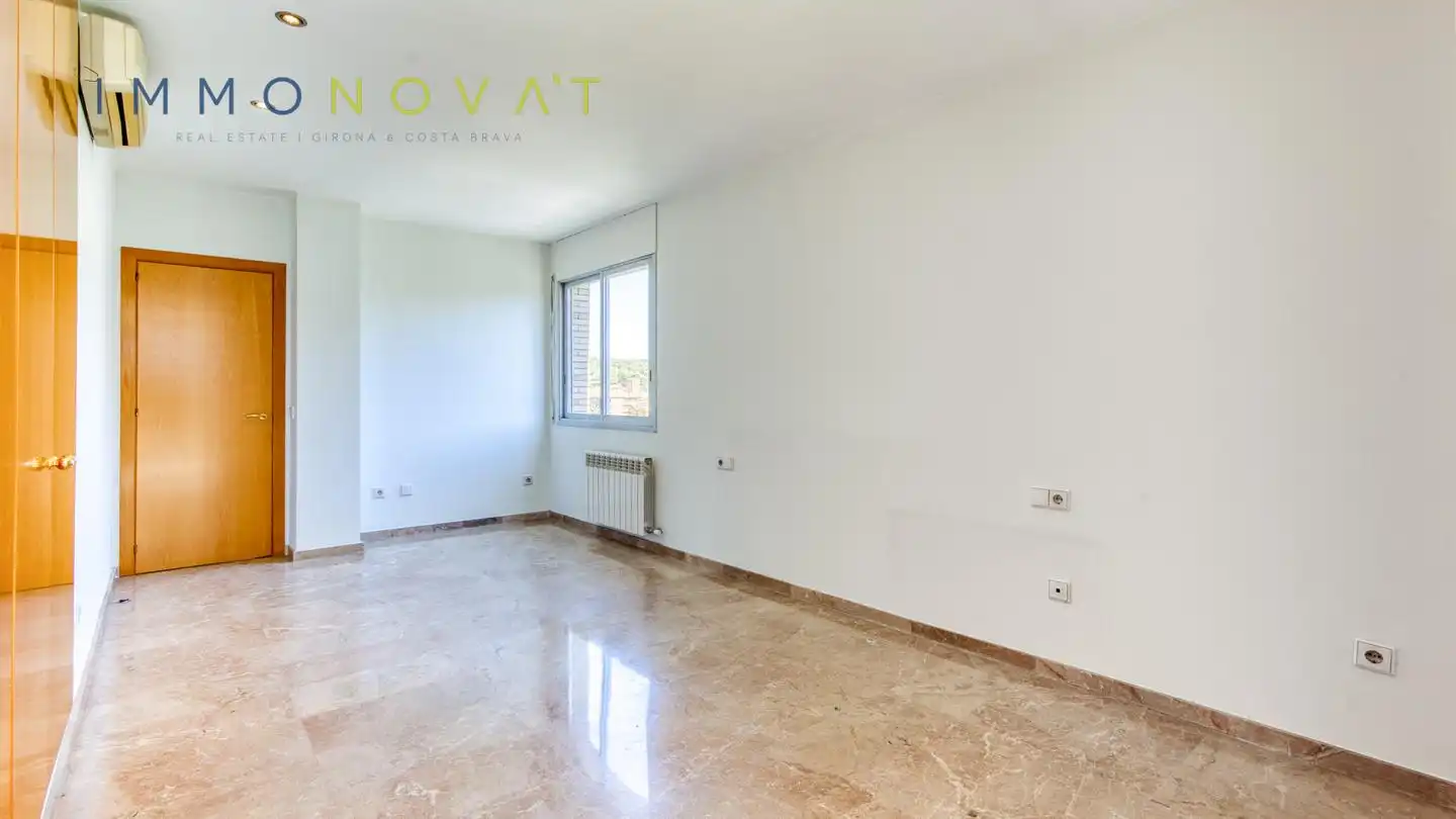Bedroom of Flat for sale in Eixample Sud – Migdia