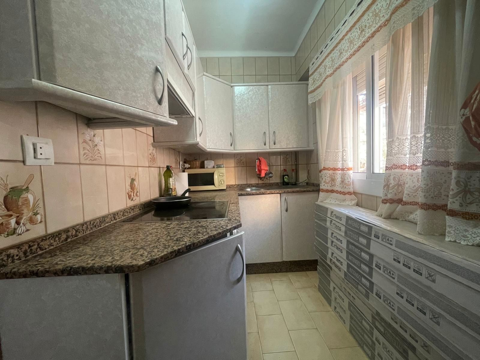 Cuina de Pis en venda en  Cádiz Capital amb Traster