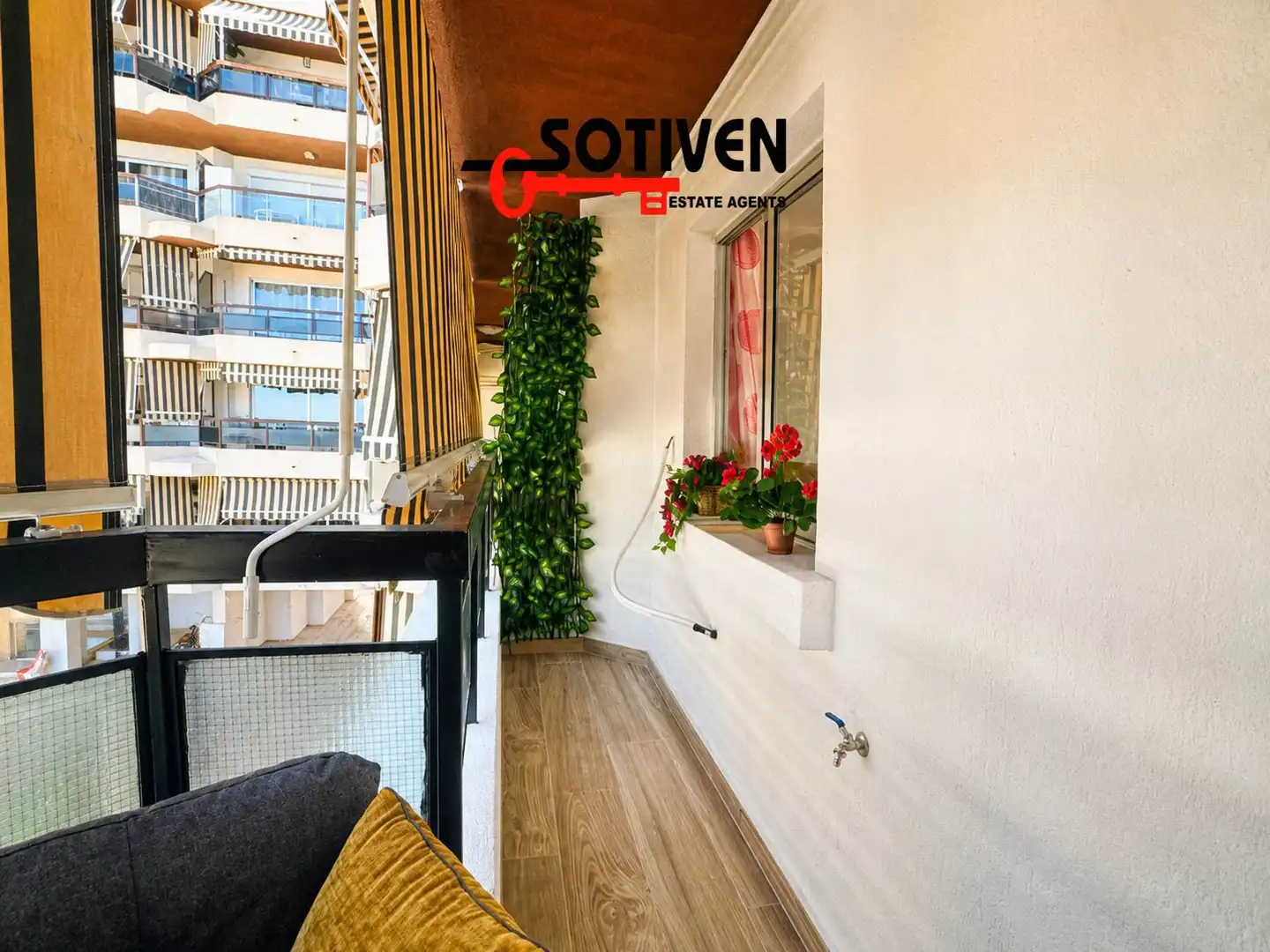 Balcony of Apartments for rent in Arona  with Terrace, Balcony and Community pool