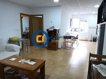 Local comercial en venda a Lorca Ciudad