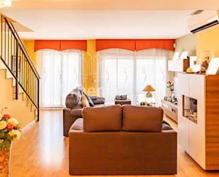 Living room of Duplex for sale in Pineda de Mar  with Air Conditioner, Heating and Terrace