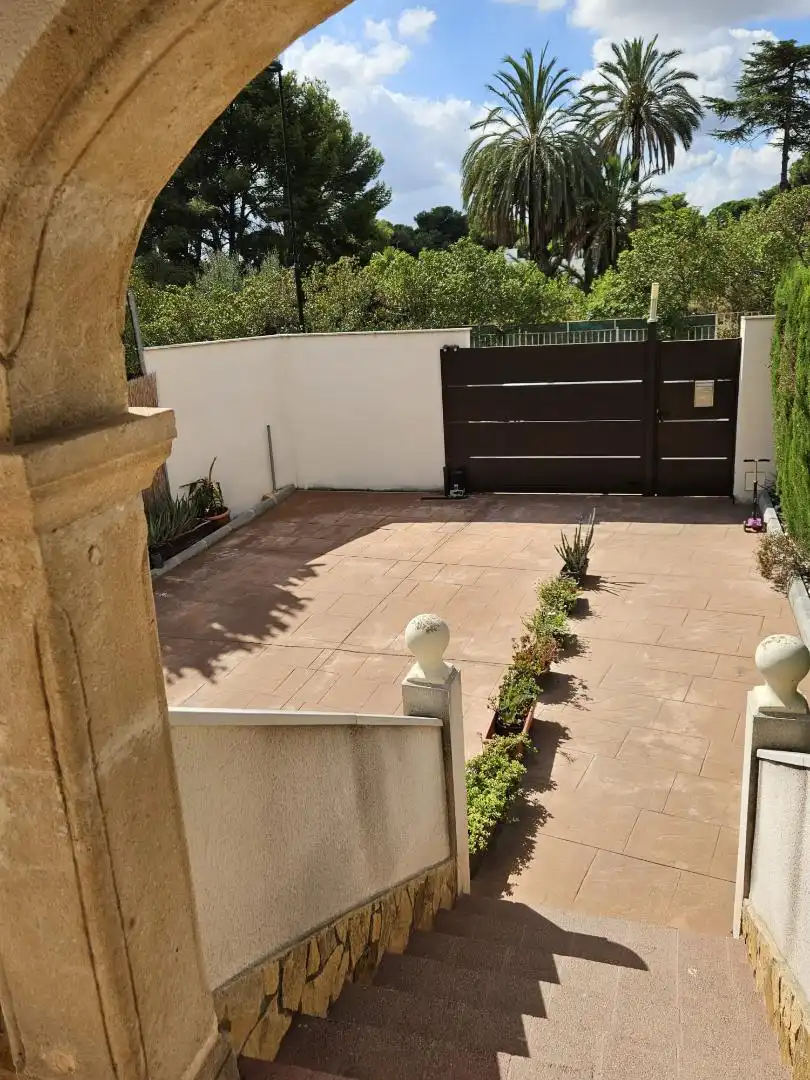 Casa adosada en venta en El Vedat - Santa Apolonia