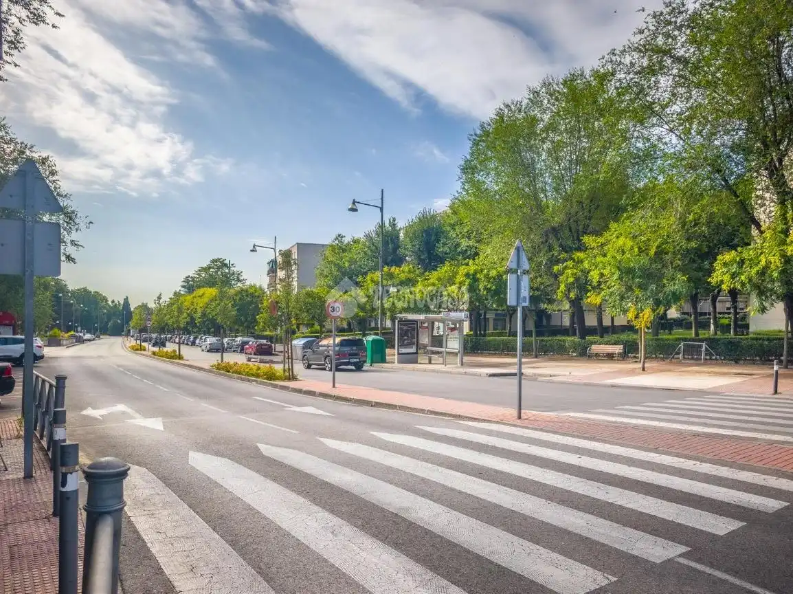 Vista exterior de Pis en venda en Alcobendas amb Calefacció i Terrassa