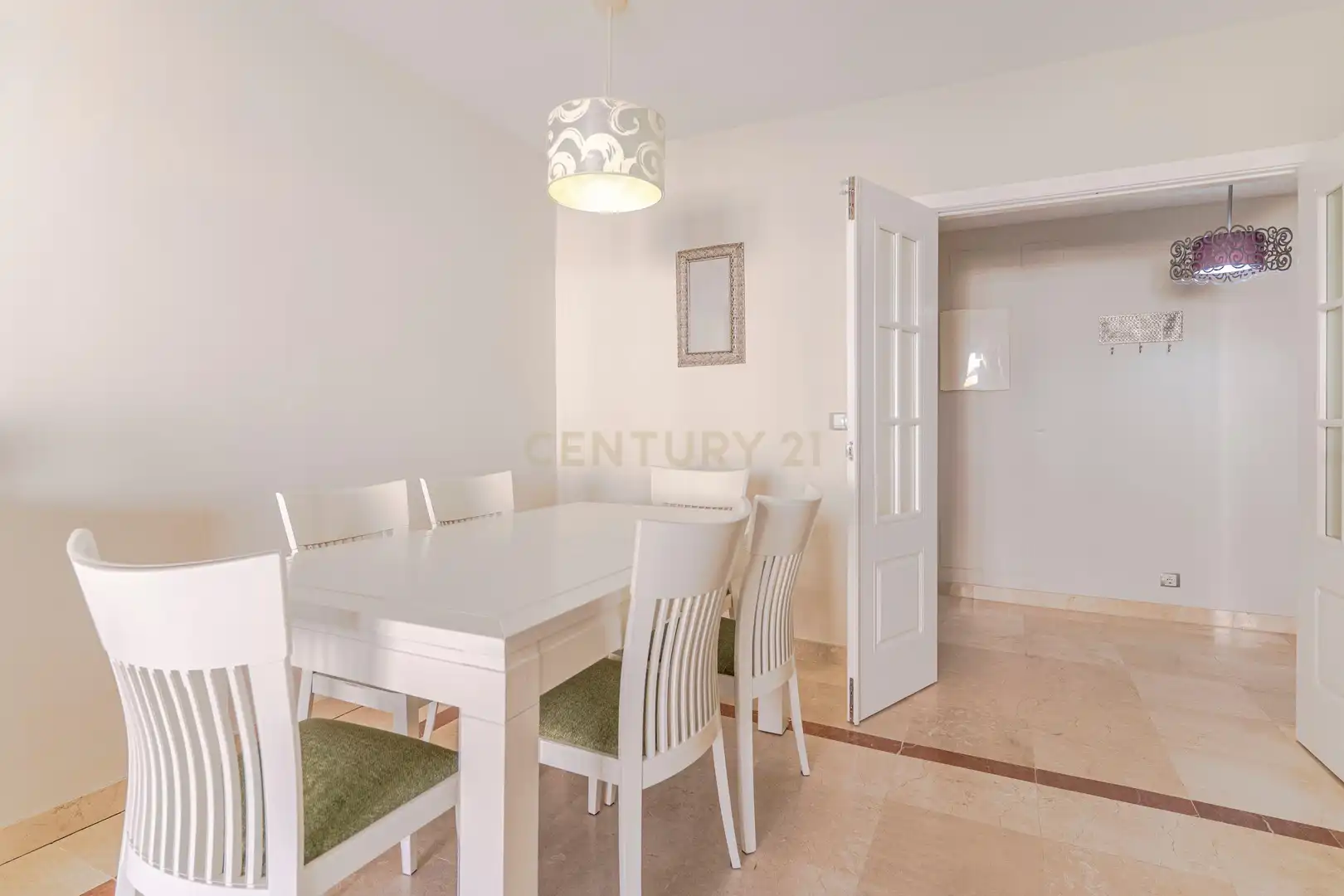Esszimmer von Wohnung zum Verkauf in Manilva mit Privatgarten, Abstellraum und Gemeinschaftspool