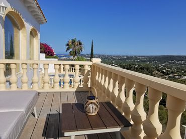 Villa con piscina in vendita a Calle Utrera
