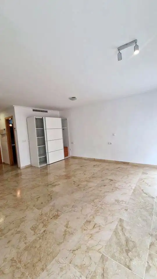Estudi de lloguer a Roll De Carraixet, Vinalesa